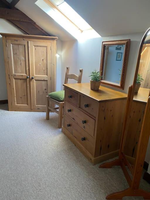 Woodland View At Hewish Mill Villa Bittadon Bagian luar foto