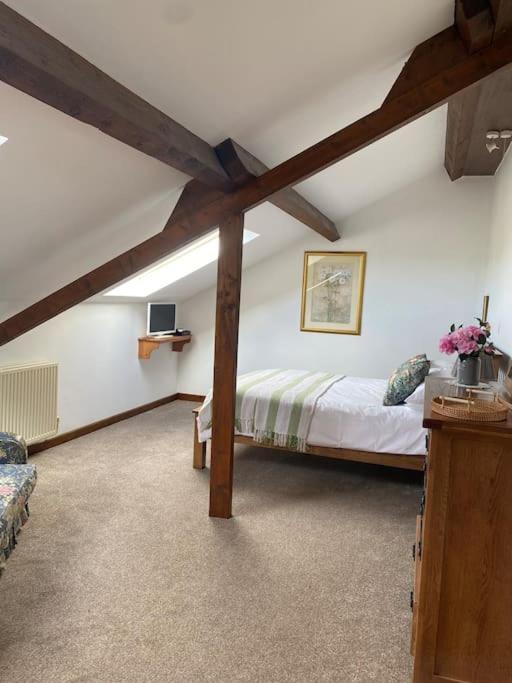 Woodland View At Hewish Mill Villa Bittadon Bagian luar foto