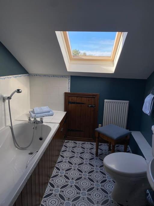 Woodland View At Hewish Mill Villa Bittadon Bagian luar foto