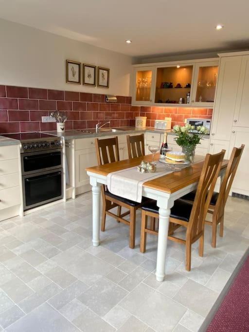 Woodland View At Hewish Mill Villa Bittadon Bagian luar foto